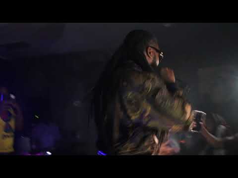 Pastor Troy Throw it up