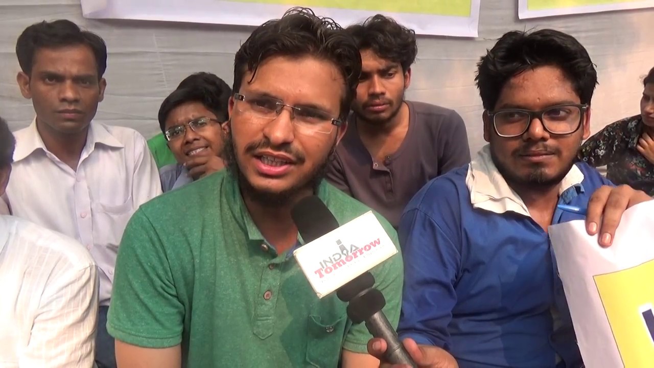 NEET 2017: Students demand to re-conduct exam, CBI enquiry in paper leak