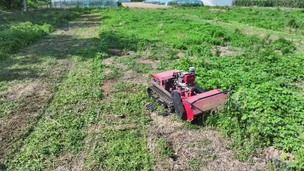 Video Center 27 Remote Control Mower Working Near Greenhouses | Field Demo