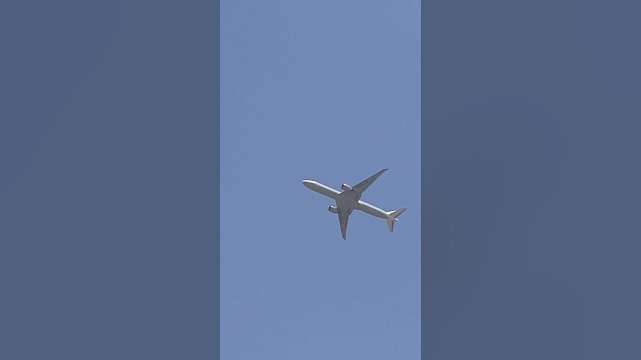 anerople-flying-over-my-house-youtube
