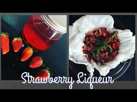 homemade-strawberry-liqueur