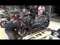 unboxing YAMAHA XMAX 300 scooter new model 2023