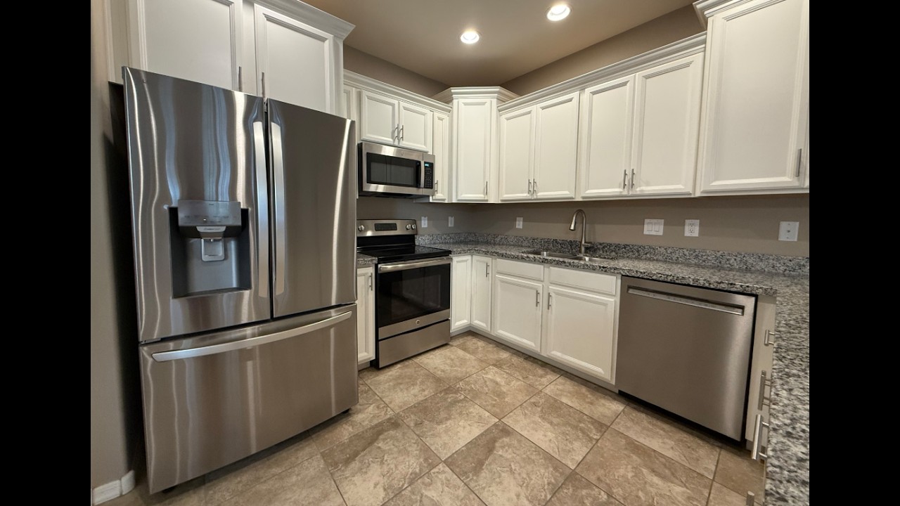 2270 S Deerfield Ln Gilbert, AZ 85295