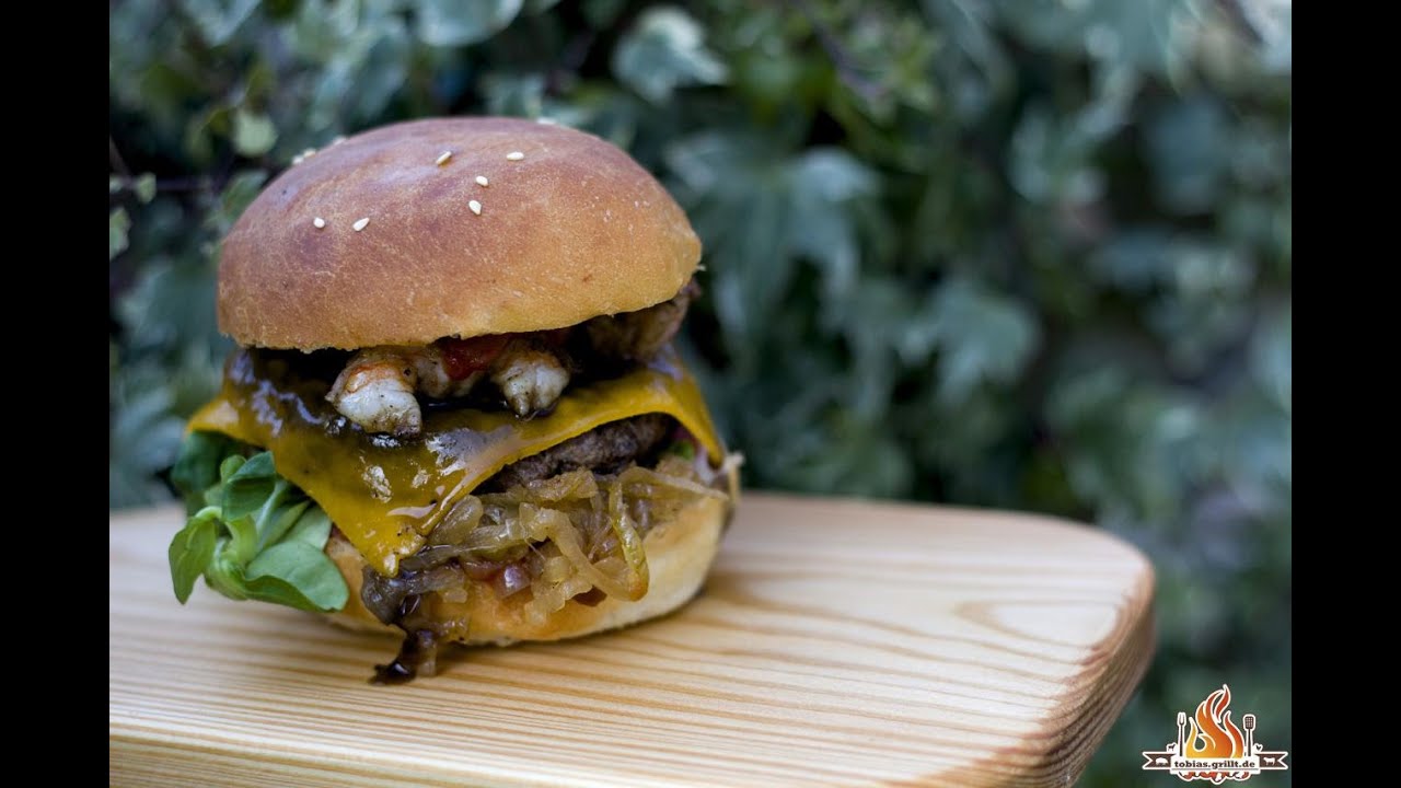 Surf´n Turf Butterfly Burger Hamburger , super saftig mit Garnelen und Rind tobiasgrillt