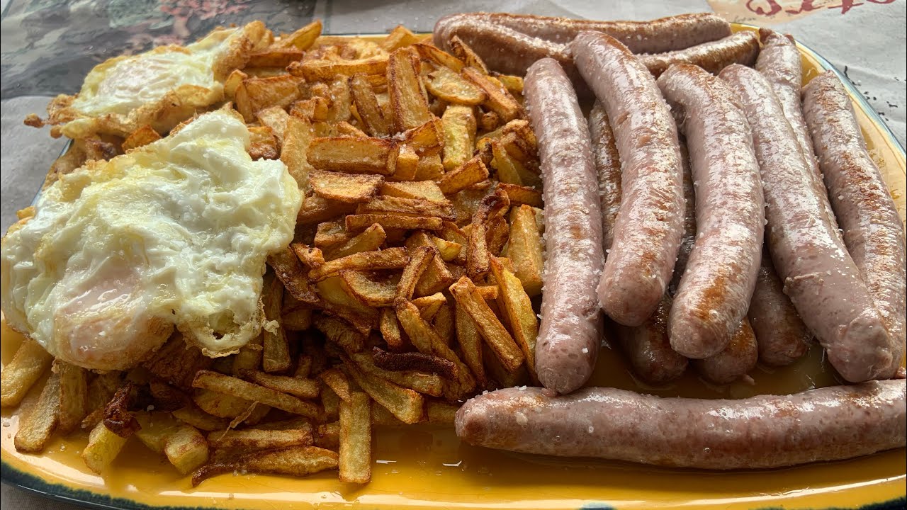 Como Hacer Las Mejores Patatas Fritas Con Salchichas Y Huevos Fritos como-hacer-las-mejores-patatas-fritas-con-salchichas-y-huevos-fritos