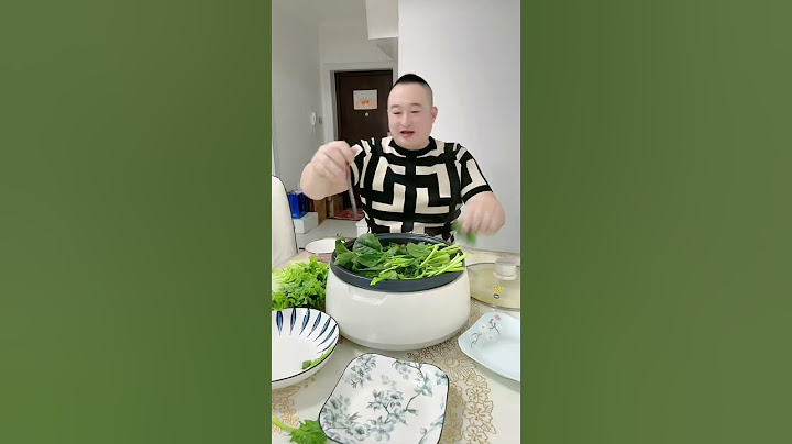 太自私了。别怪我不客气 #好好吃饭 #搞笑夫妻 #吃饭  #搞笑吃播 #food #吃货推荐官  #mukbang #tiktok #funny  #eat