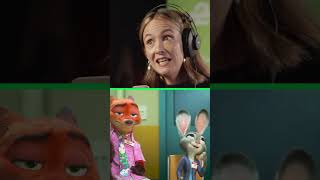 Zootrópolis 2 | Making of con Rigoberta Bandini | Ya disponible en Disney+
La nueva película de Disney reúne a personajes nuevos y otros que regresan, como los policías novatos Judy Hopps y Nick Wilde, y adelanta una nueva alianza con una serpiente Gary (voz en la versión original de Ke HuyQuan).
En esta nueva historia, Nick y Judy se encuentran con el misterioso rastro de un reptil que llega a Zootrópolis y pone patas arriba la metrópolis animal. Para resolver el caso, deberán infiltrarse en zonas desconocidas de la ciudad, donde su colaboración se pondrá a prueba como nunca antes.
El director Byron Howard comentó: “El tráiler incluye la canción original ‘ZUTU’ del mejor grupo de techno lemming de Zootrópolis, LEMEEENS. Recién llegados de una gira como teloneros de la superestrella Gazelle, los miembros Hans-Peter, Gūnther, Spielt y su DJ, Spaß, crearon la canción para celebrar la ocasión y dar la bienvenida al mundo de Zootrópolis.”
De la mano delequipo ganador del Óscar®, conformado por Jared Bush y Byron Howard(directores) y Yvett Merino (productora), Zootrópolis 2 también contará con las voces de Fortune Feimster, Quinta Brunson y Shakira, quien regresa como Gazelle.
Síguenos en Instagram: https://www.instagram.com/DisneySpain
Síguenos en nuestro TikTok: https://www.tiktok.com/@disneyspain
En Twitter: https://www.twitter.com/DisneySpain
En Facebook: https://www.facebook.com/waltdisneystudioses
Y en nuestra web: http://disney.es/ Zootrópolis 2 | Making of con Rigoberta Bandini | Ya disponible en Disney+