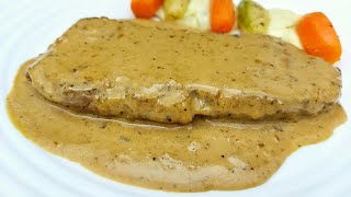 ستيك اللحم بصلصة الفلفل الاسود Steak Au Poivre