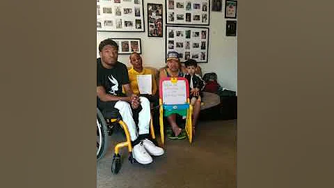Break The Barriers With Ceariaco And Lester Dixon