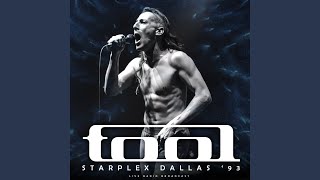 Download Lagu Undertow (live) MP3