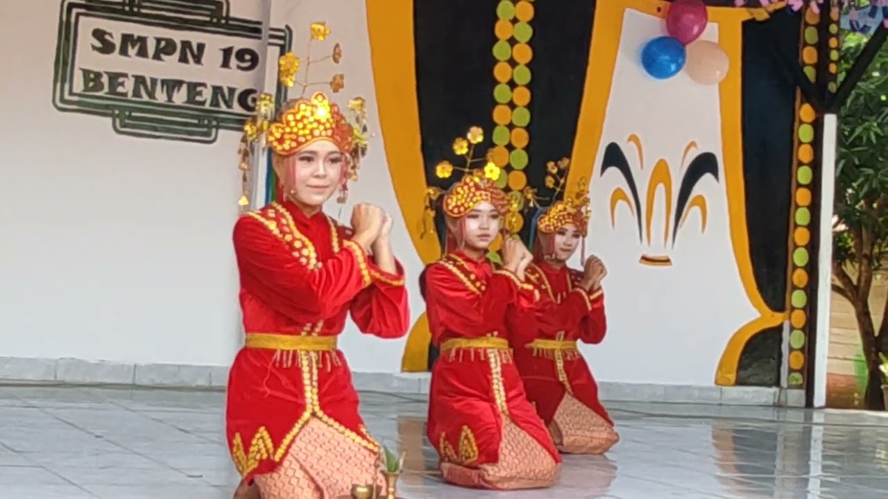 Tari Persembahan Bengkulu, Di Trlarikan Oleh Siswi-siswi SMPN 19 Bengkulu Tengah