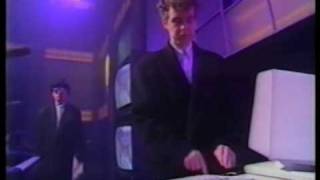 PET SHOP BOYS PANINARO THE TUBE PERFORMANCE 1986?