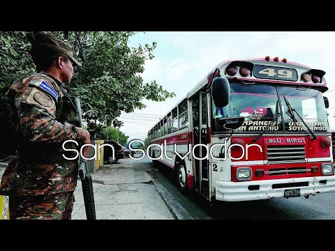 Vídeo: Relógios que têm fitas de roleta em vez de ponteiros