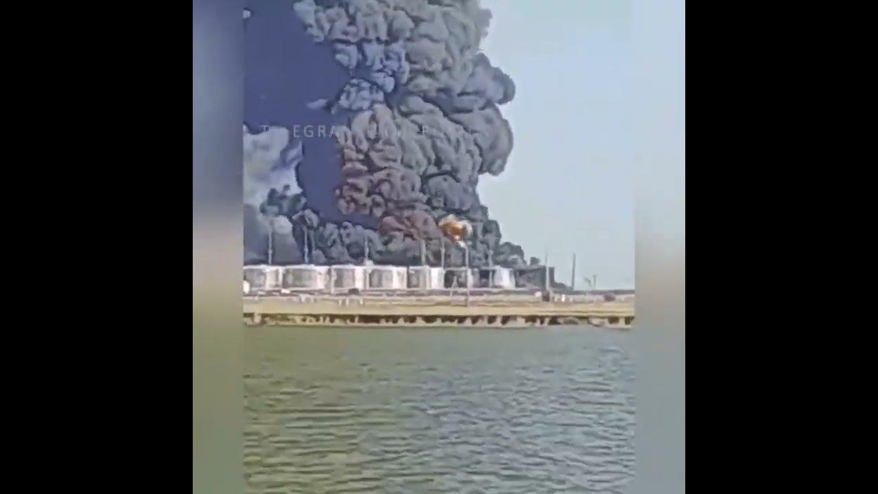 В Пролетарске Ростовской области почти две недели горит нефтебаза - YouTube