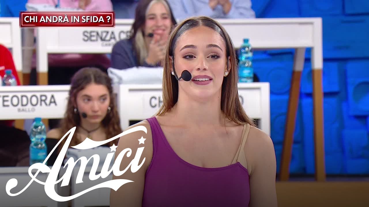 Amici 24 - Alessia - A little party never killed nobody - YouTube