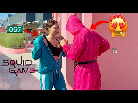 HOW GIRL 067 ESCAPES THE PINK SOLDIER IN LOVE (ParkourPOV Action)