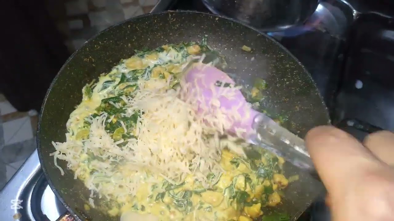 شاركت معاكم اليوم ديباكيط بحشوة مالحة وصحية سجلوها عندكم للشهر رمضان المبارك 