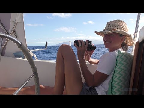 BOAT LIFE: What We Get Up To On Passage (Sailing SV Sarean) EP. 55