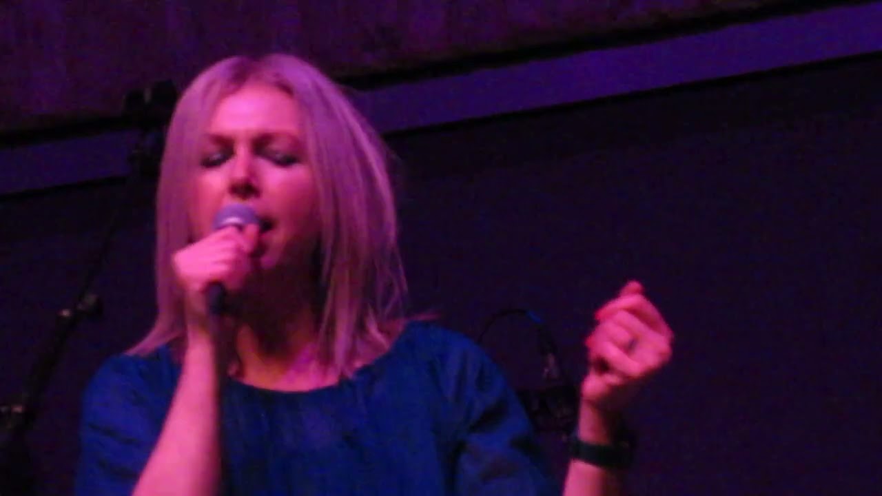 Ver Stages of Phases by Jane Weaver no YouTube Ver Stages of Phases by Jane Weaver no YouTube