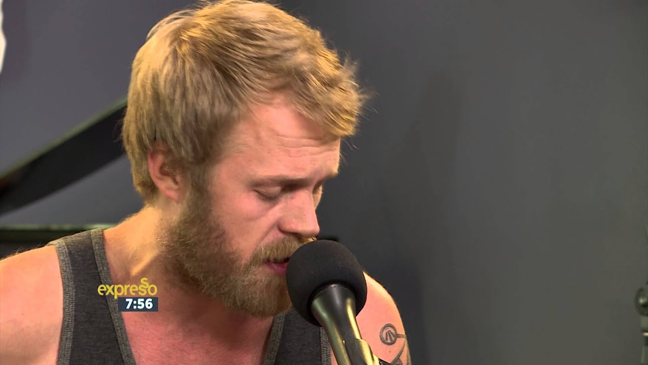 Josh Roxton performs "Sister Lake" LIVE!