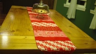 In this tutorial I show you a simple way to sew a beautiful table runner Twitter: http://twitter.com/#!/BeautyFromTrash Facebook: http://