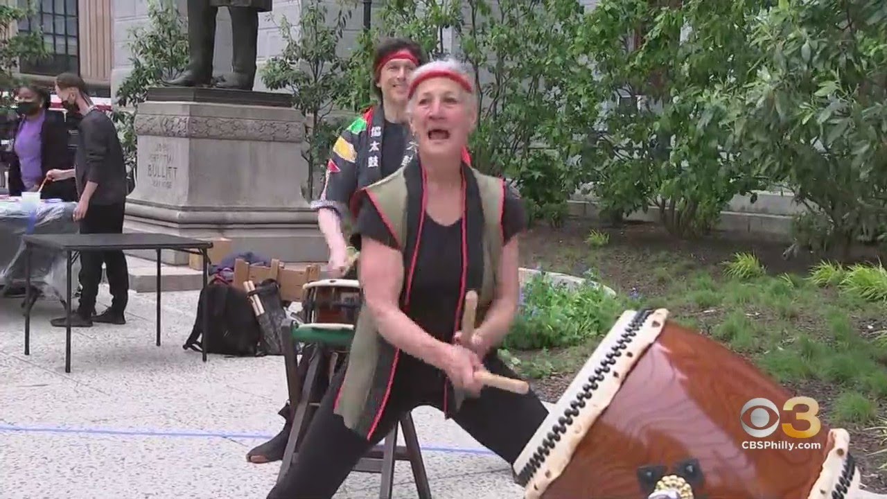 Greater Philadelphia Cultural Alliance Holds Rally Outside City Hall Calling On More Funding For Art