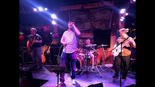 Celebrity Eclectic Power Company Live - 2017 Net Worth