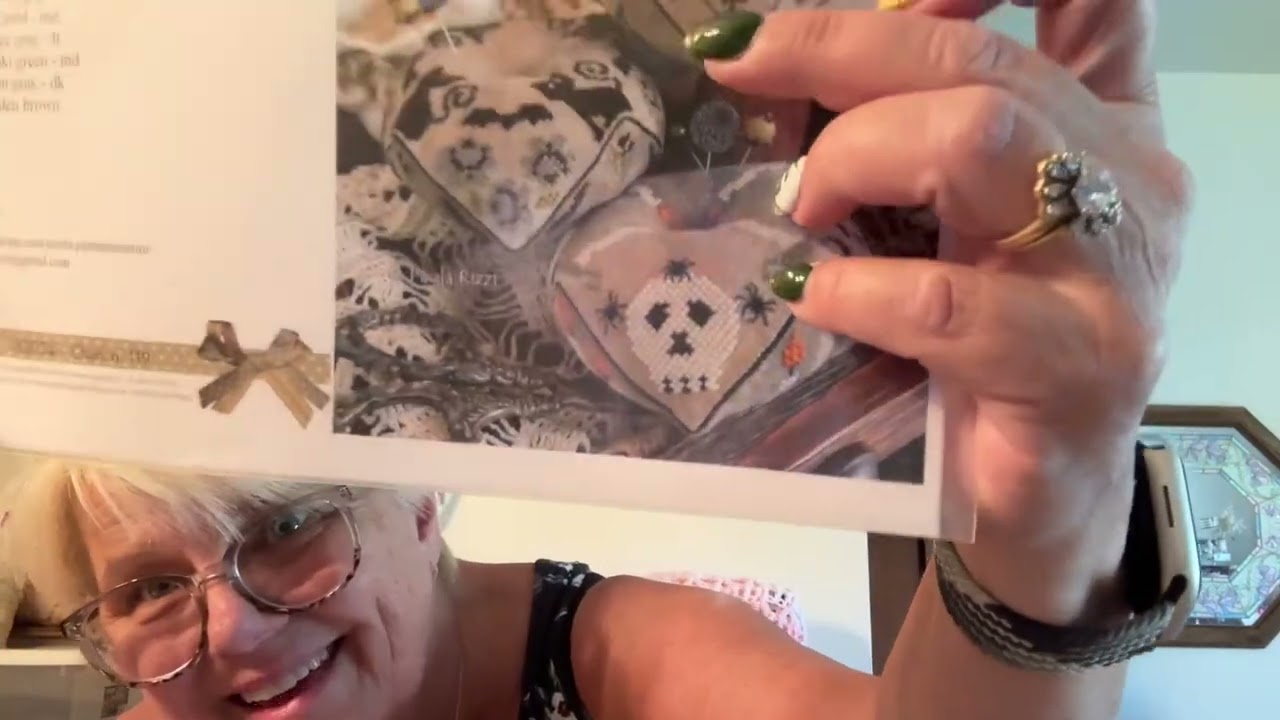 Floss Tube #72 Tilda Merry Little Christmas Bags 