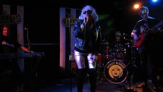 Totally Blondie Live @  The Dublin Castle (2022)