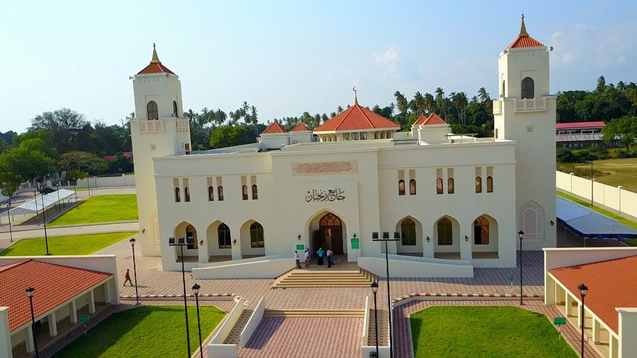 MFALME WA OMAN AJENGA FAKHARI YA MSIKITI ZANZIBAR
