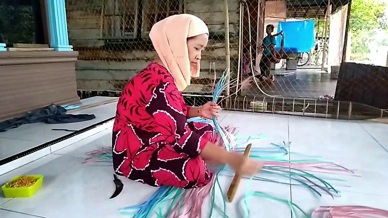  Kerajinan  Anyaman  khas Kalimantan YouTube