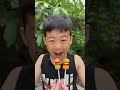 Thử thách nhắm mắt ăn kẹo hamboger siêu ngon của ba chị em😂 #shorts