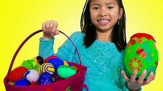 Wendy Encuentra Huevos de Pascua Gigantes con Sopresas | Aprende los Números