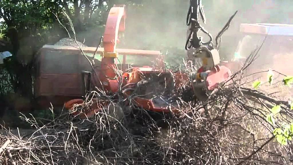 Štěpkovač dřeva Skorpion 500 RB + Zetor 105 hp