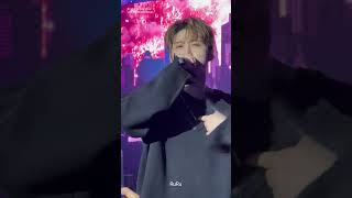 221210 B.i - Stay L.o.l The Hidden Stage Night Show Concert 비아이 세로 직캠 Fancam