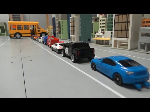 10대 자동차 <strong>로봇</strong> 스쿨버스에 타기 10 <strong>Car</strong> robots ride school bus