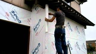 透湿シートの施工　無垢素材と健康断熱材のＬＤＫ＆浴室リフォーム事例