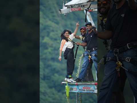 Crazy moves, crazy heights! #youtubeshorts #bungeejumping #adventure #shortsfeed