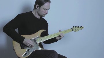 Daniel Düring – live looping with Loop Station – funk jam