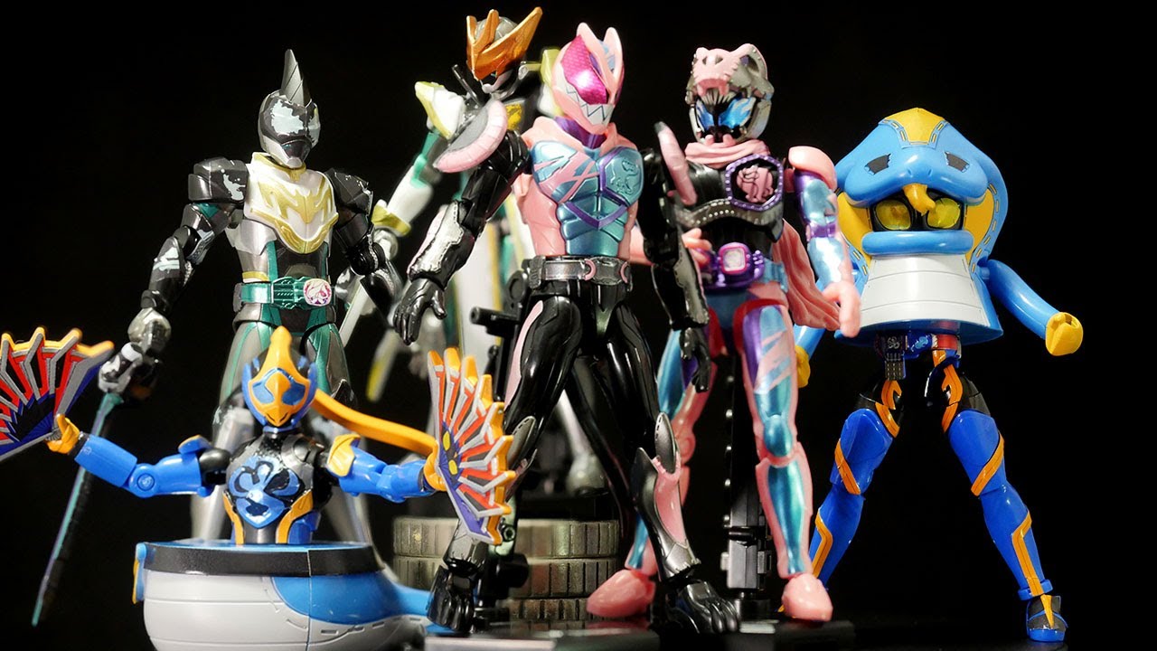 装動 仮面ライダーリバイス 五十嵐3兄妹セット ギフの末裔、五十嵐兄妹【悪魔と合体!】装動 仮面ライダー