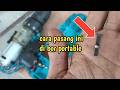Memasang plat kecil di bor portable atau bor baterai