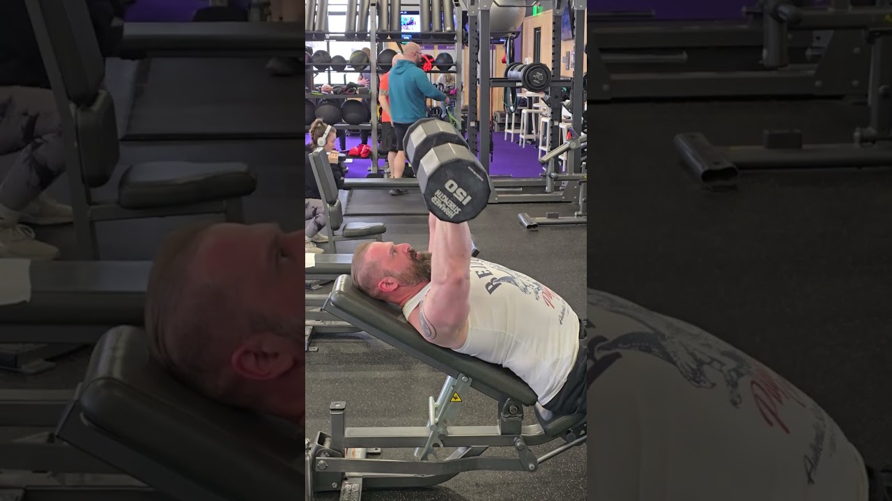 Dumbbell Incline Press 150 X 9