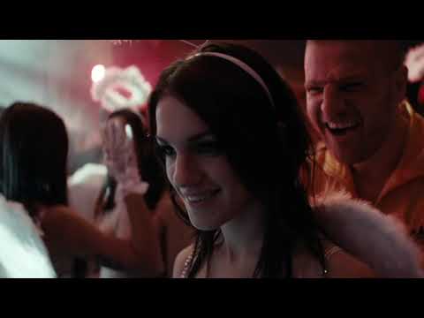 Dogman (2018) - Club Scene