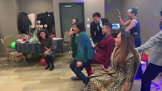 BALLOON POPPING ON THE LAP FUN GAME EMPLOYEE CHRISTMAS PARTY |@merleugyasi2325