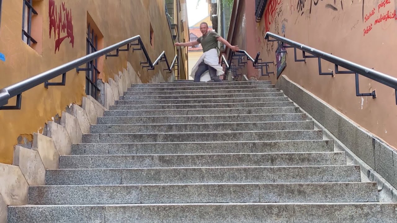 o facecie, który myśli, że jest zawsze na saunie 2