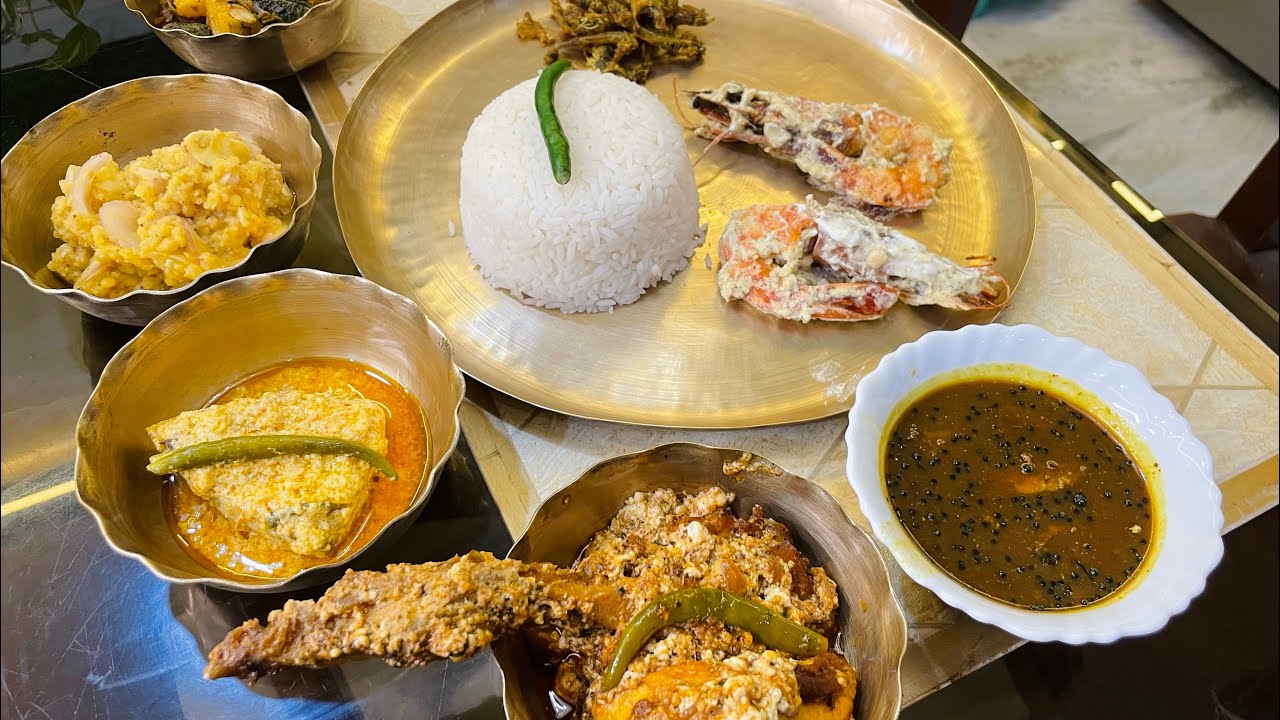 এই বছরের প্রথম ইলিশ ভাপা সাথে ক্রিম শ্রিম্প আর একদম নতুন একটা চিকেন রেসিপি