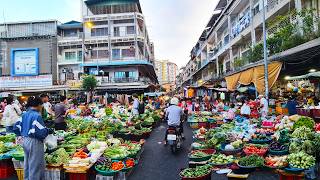 Inside Cambodia's Massive Fish Market & Amazing Street Food!
