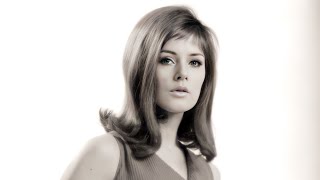 Anni-Frid Lyngstad: 'Räkna de lyckliga stunderna blott' (Count the happy moments only) Columbia 1972