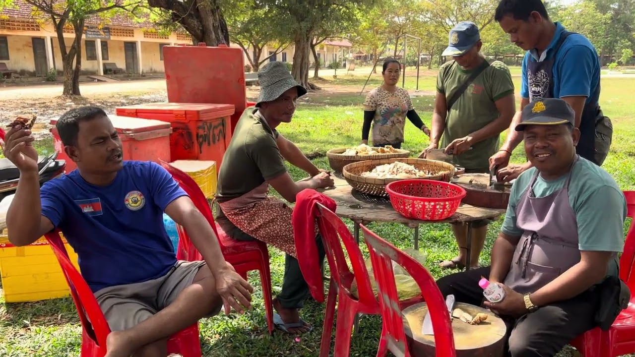 ចេញបានមួយរោងទៀតហើយ ផ្សារត្រាំកក់