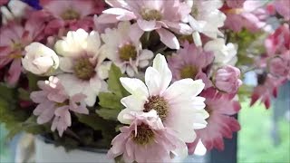 Joanna Gaines Shares Her Thoughts on Fake Flowers and We Couldn't Agree More | Southern Living